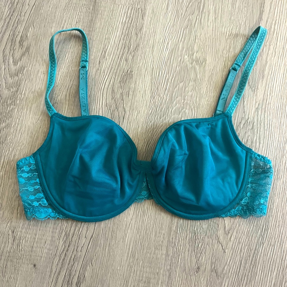 La Perla teal bra with lace detail